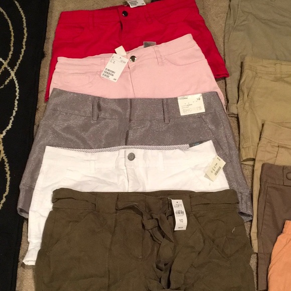 Women’s shorts bundle - Picture 2 of 5